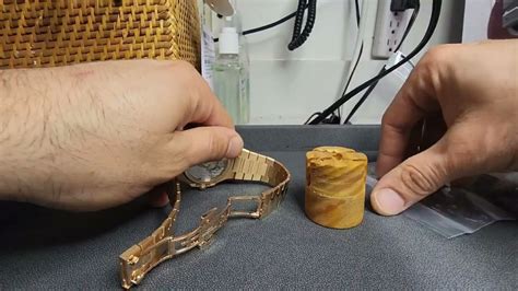 patek philippe nautilus link removal|Patek Philippe copyright.